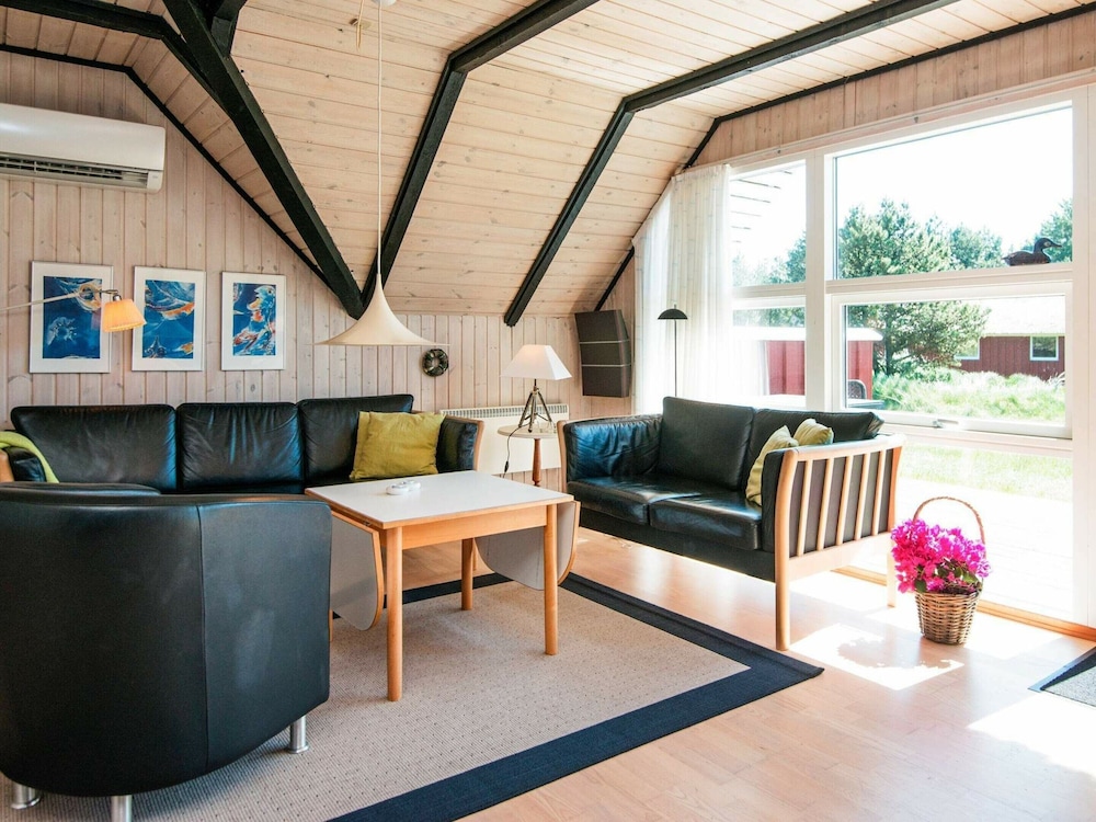8 Person Holiday Home in Romo-by Traum view 4