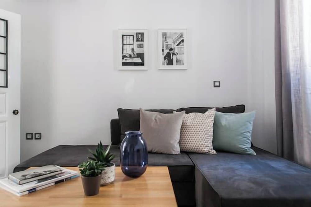 Athens Residence - Cozy Nest Near Acropolis
