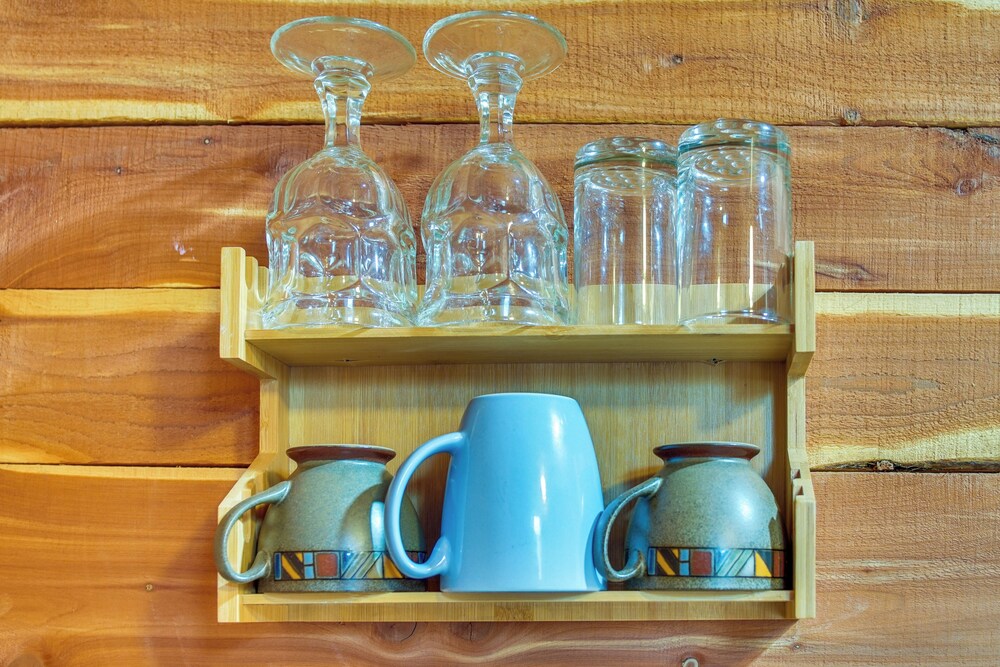 Fish, Hike & More: Ozark Cabin on 300 Acres