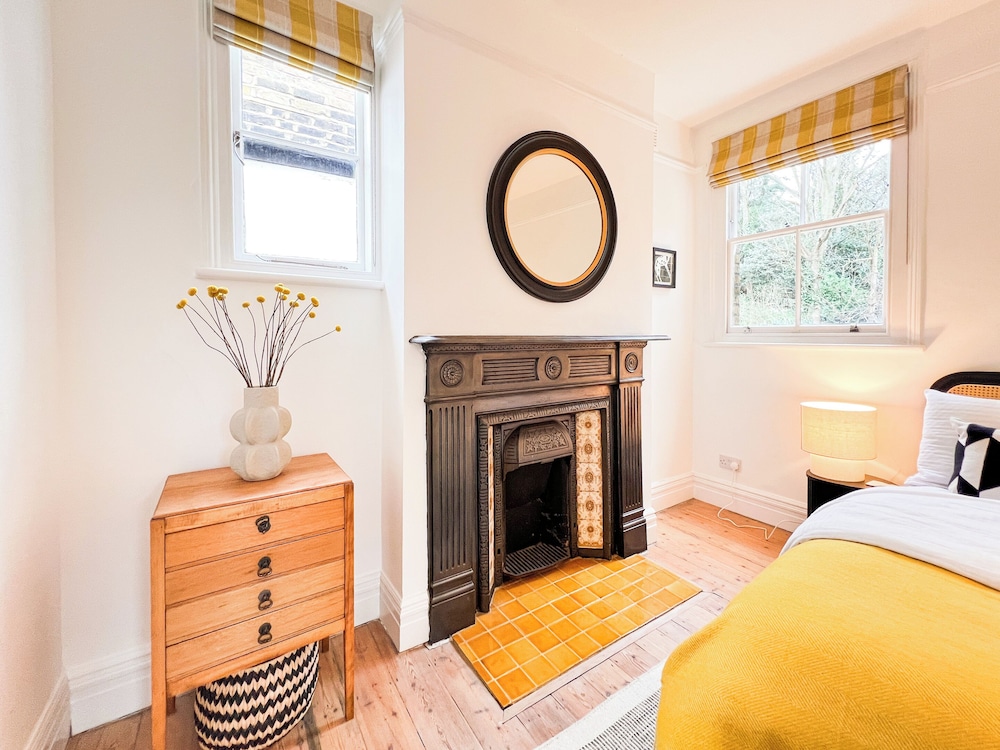 Historic 3-Bedroom Home in the Heart of Greenwich