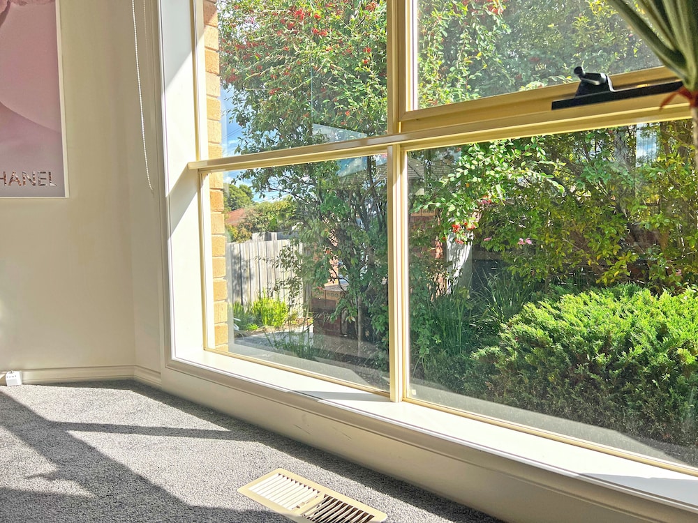 Exquisite 2BR Staycation Ringwood
