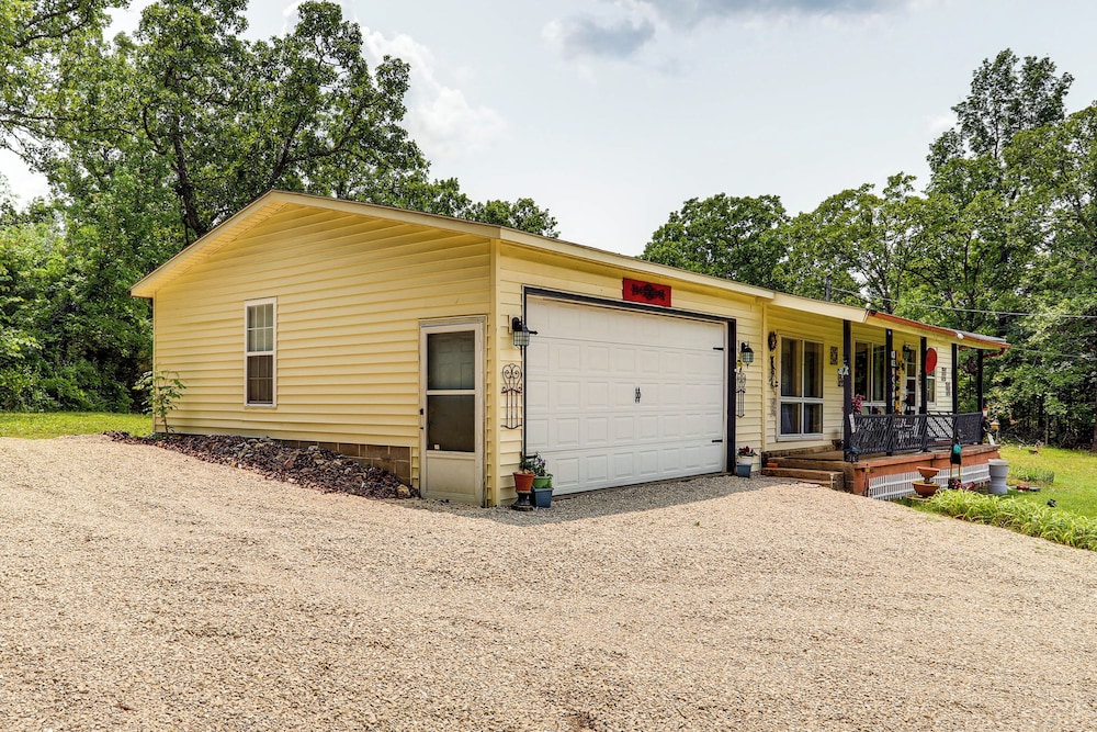 < 1/2 Mi to Lake: Secluded Gem in Cherokee Village