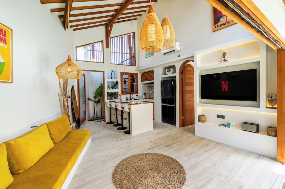 Villa Bong by Pertama Management
