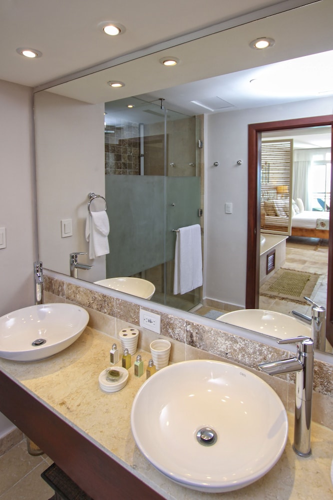 Punta Palmera Cap Cana by Essenza Retreats