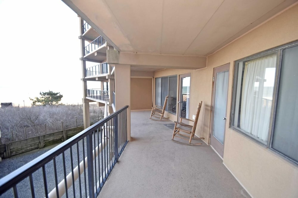 High Point South 1G - 1 Br Condo