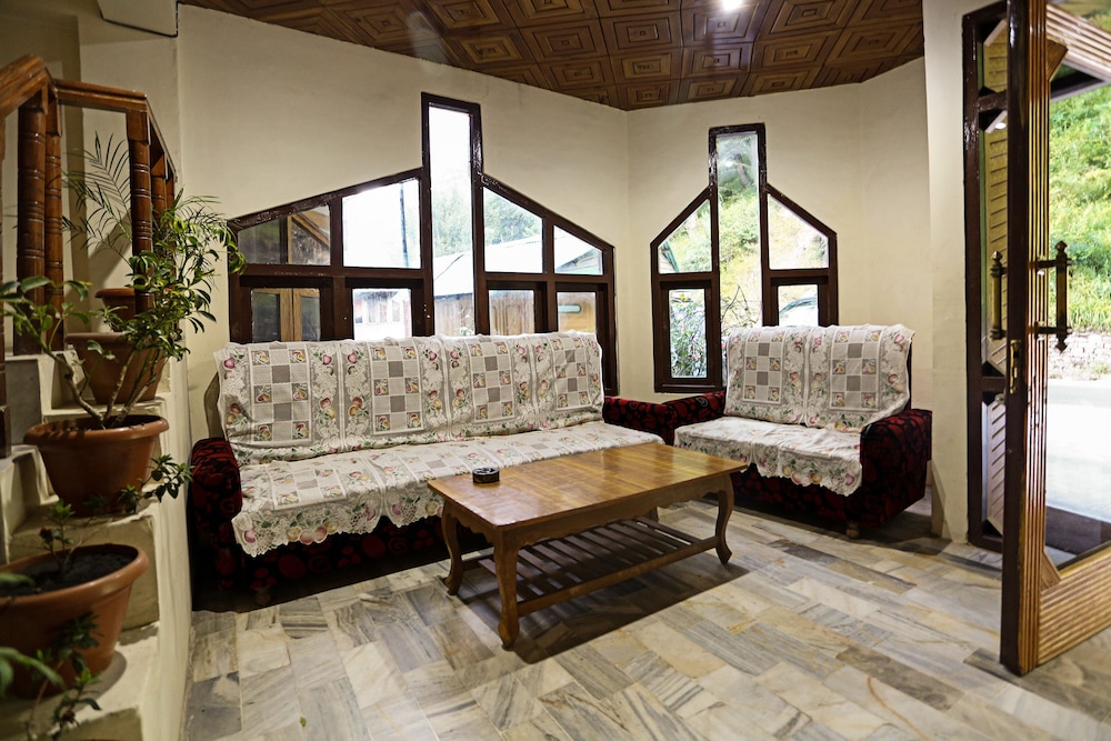 OYO 5910 Hotel Anupam
