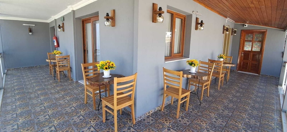 Armola Pansiyon Cafe