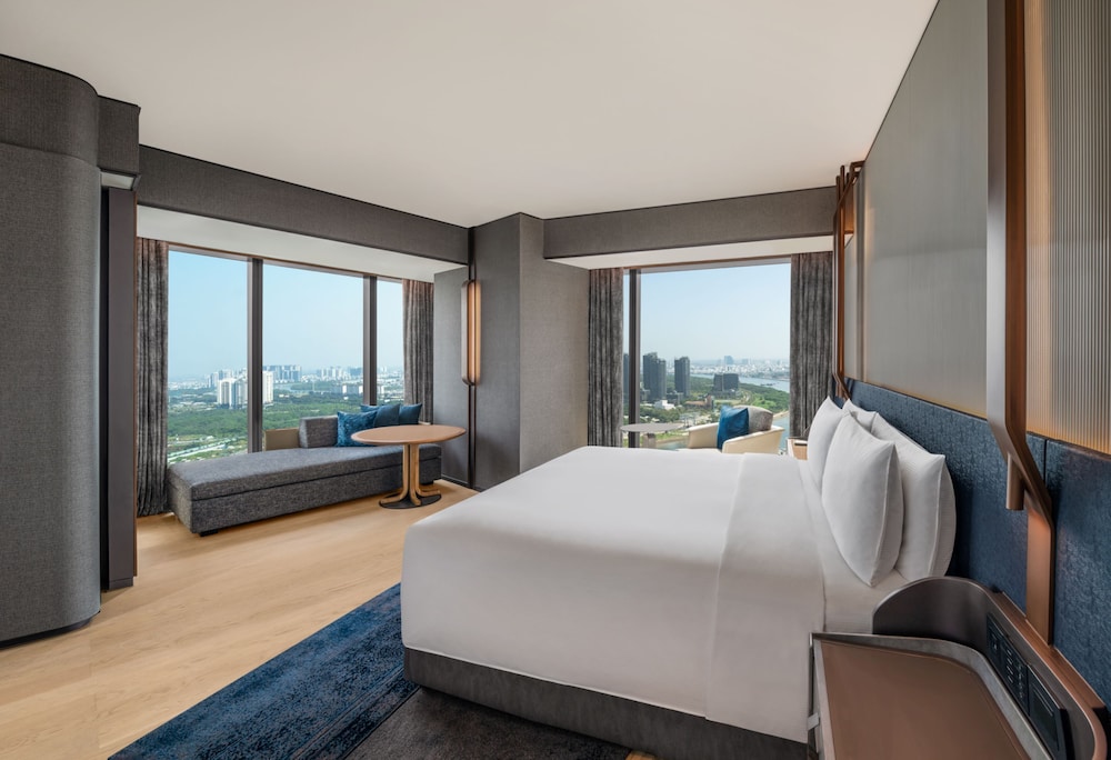 Hilton Saigon 71