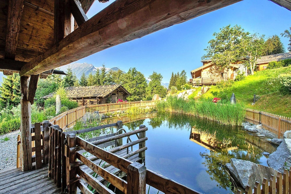 Chalet in Wildkogel Near Ski Slopes & Pool