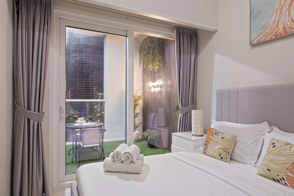 Luxury Apartments in Dubai Business Bay