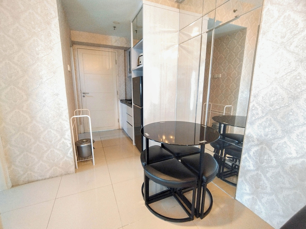 Best View 2BR Apartment Connected to Mall Tanglin Supermall Mansion Apartment