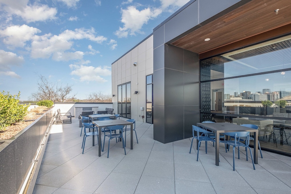 Harmony Outpost-pool & Gym-4 Mins To Broadway