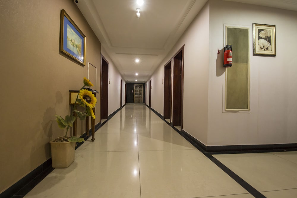 Hotel Aryaas view 2