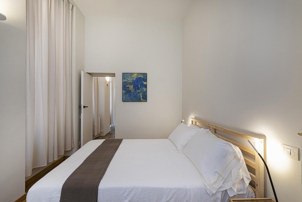 Genoa Vacations - Cairoli Stylish Apartment by Wonderful Italy - Property Image 19