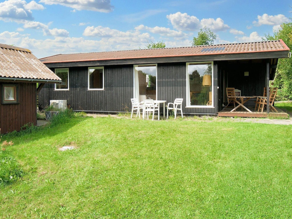 6 Person Holiday Home in Farevejle-by Traum