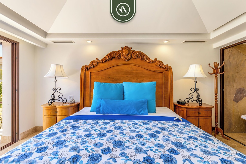 Hacienda Encantada by Naya Homes