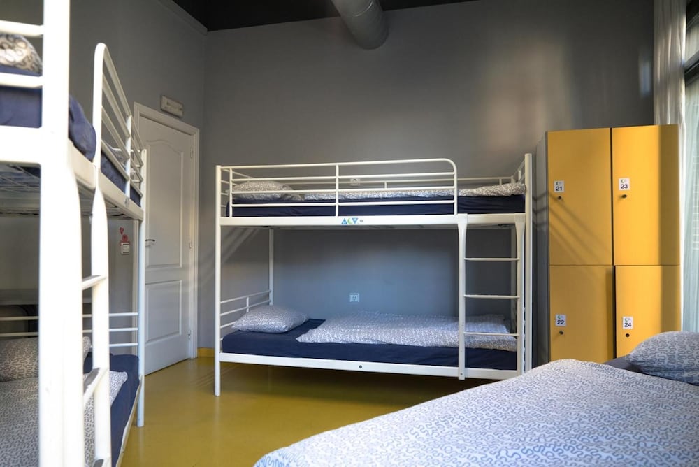 Sleep Green - Certified Eco Youth Hostel Barcelona