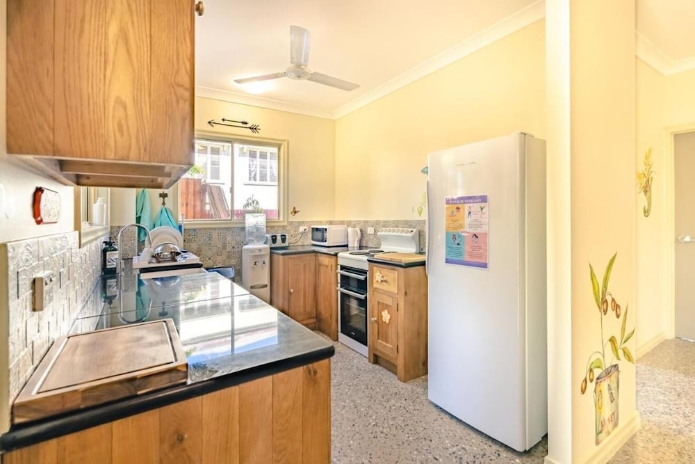 Travellers Oasis - Hostel
