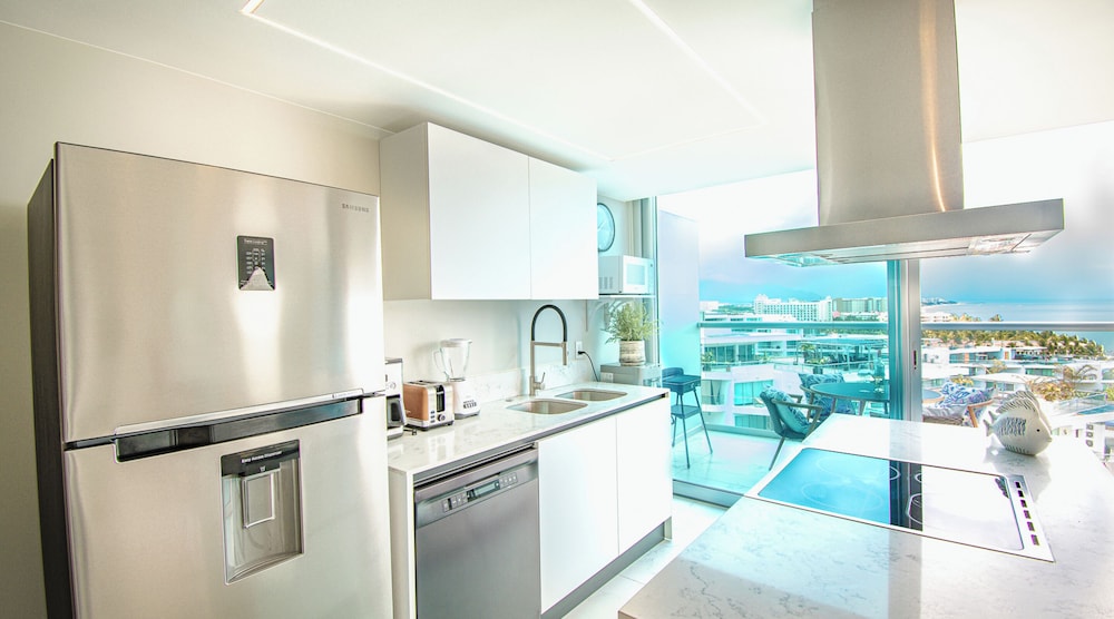 Condo Maritima 9U by Kivoya