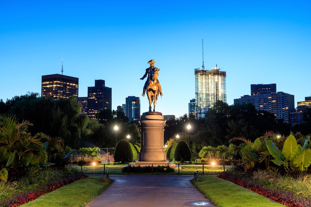 Boston Vacations - Remarkable One Bedroom Suite - Property Image 12