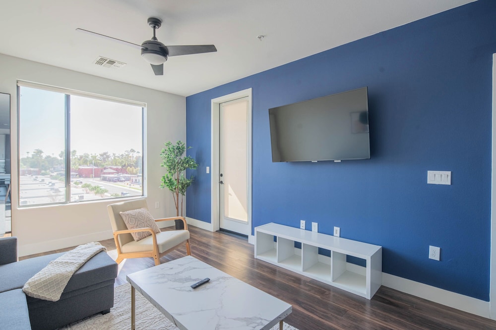 ROVE LIVING/KB - Trovita Rio