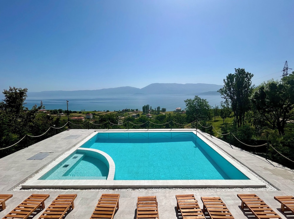 Bella Vista Rezidencë