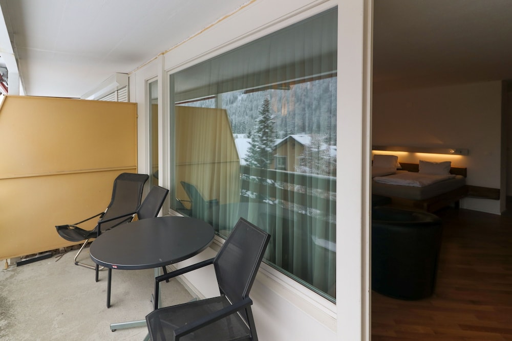 Apartments Cresta