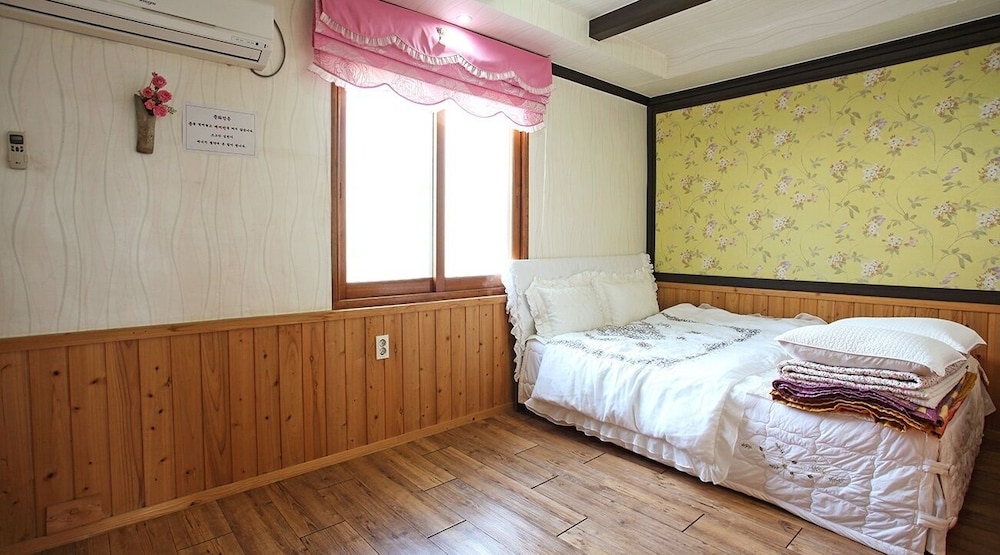 Namhae Cham Joeun Pension view 4