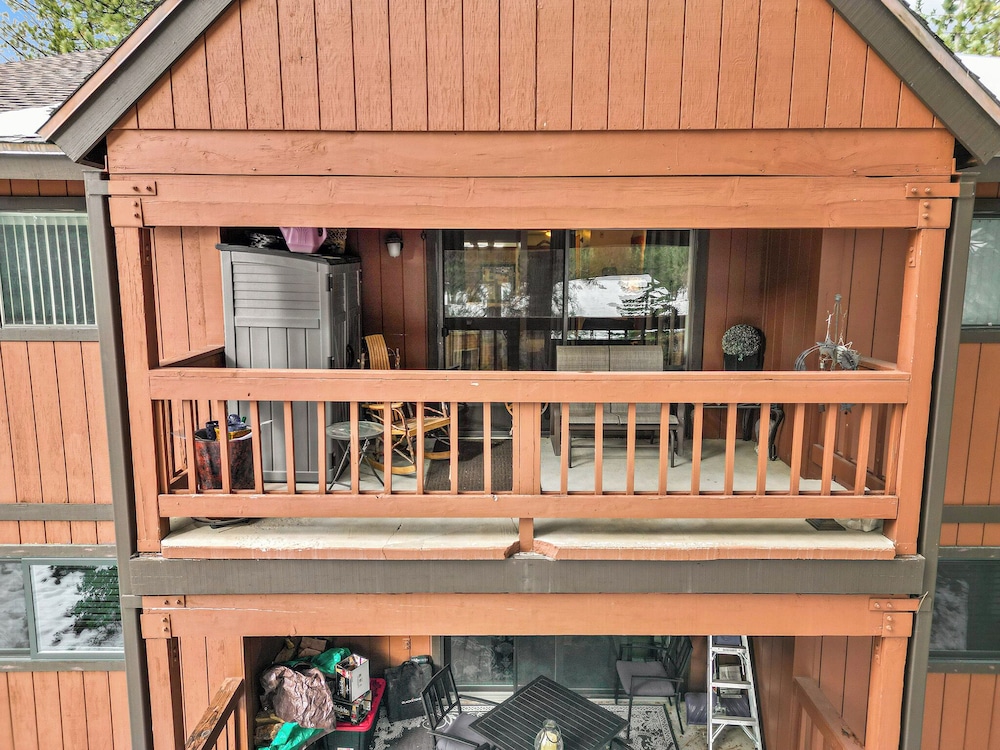 Sierra Pines Retreat Sleeps 6!