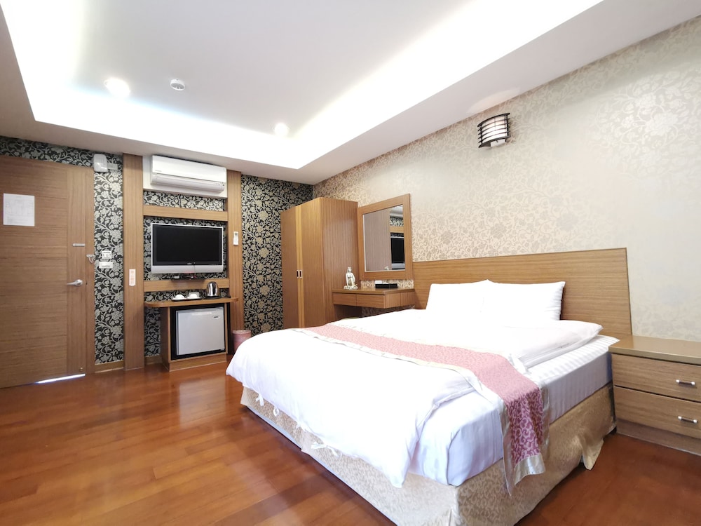 Peach Villa