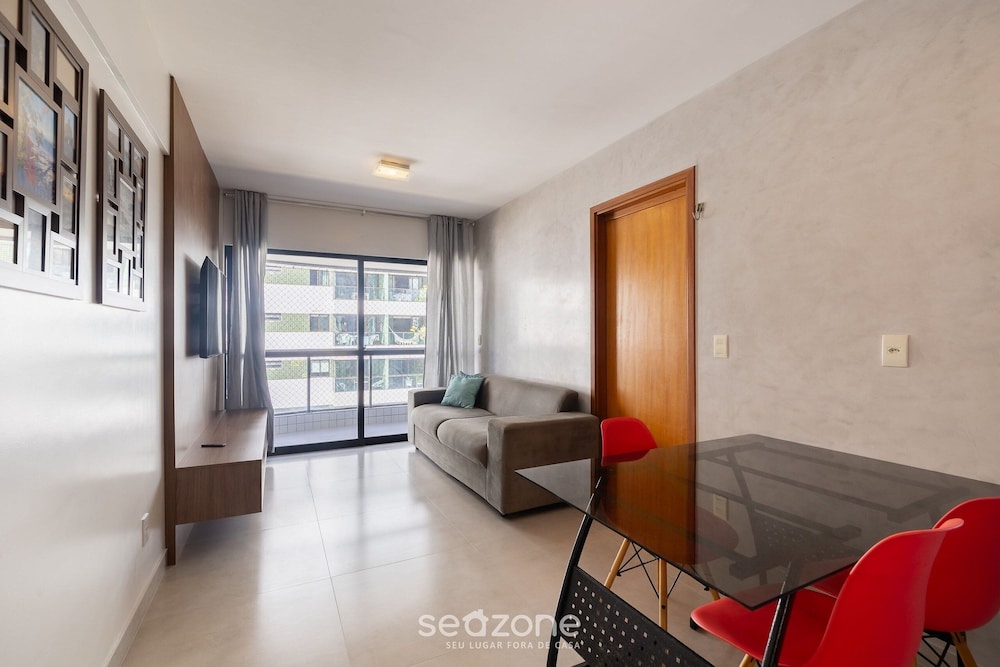 Apt w/ Balcony 500m From the Beach - Eii0304