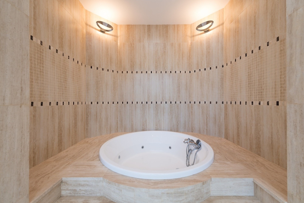 Villa in Anfi Tauro Near Beach & Golf