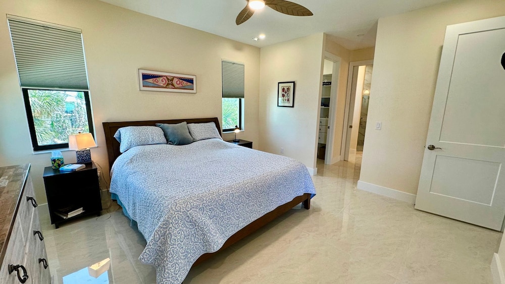Beachcomber Lodge in Fort Myers Beach