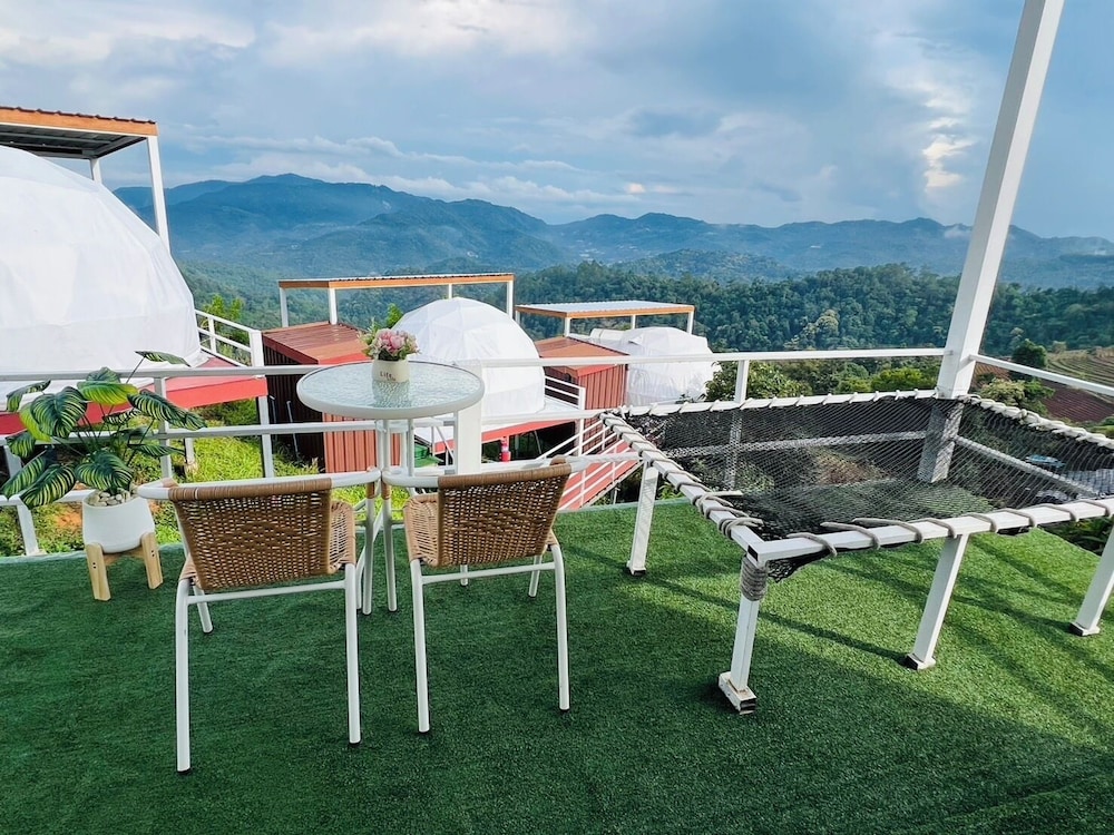 The View Homestay Monjam