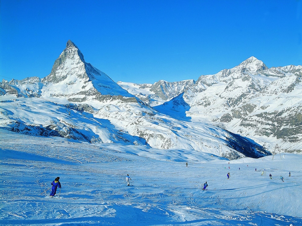 Chalet Heremence Near Les 4 Vallees Ski Area