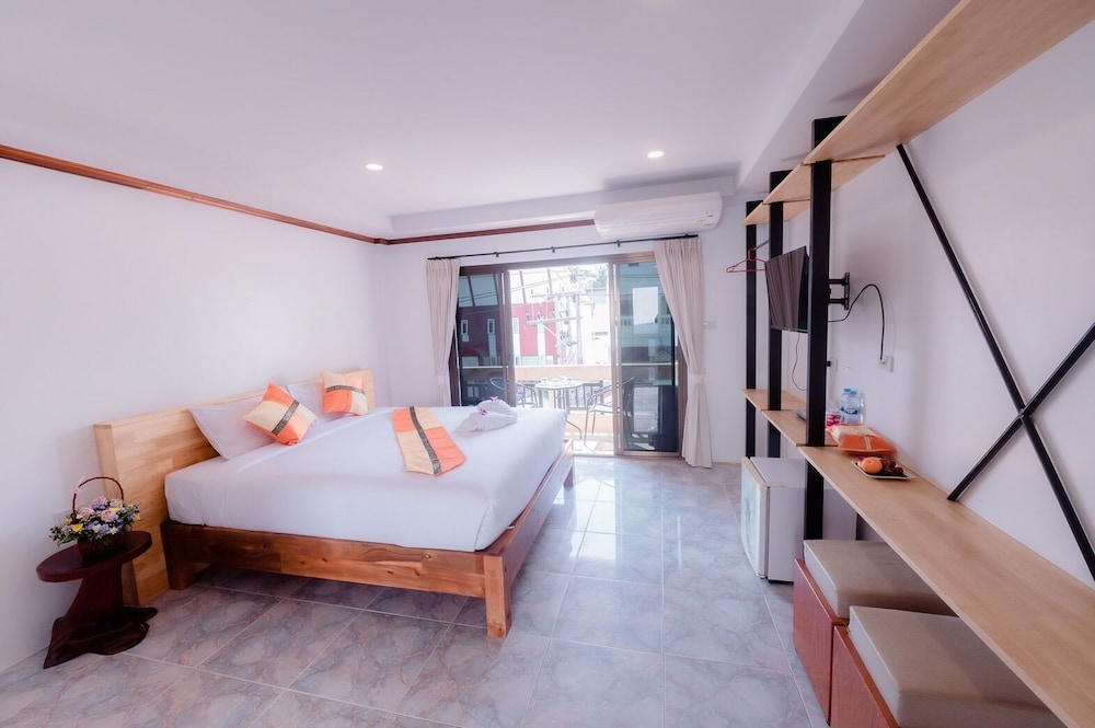 Coconut Grove Hotel Samui - Hostel