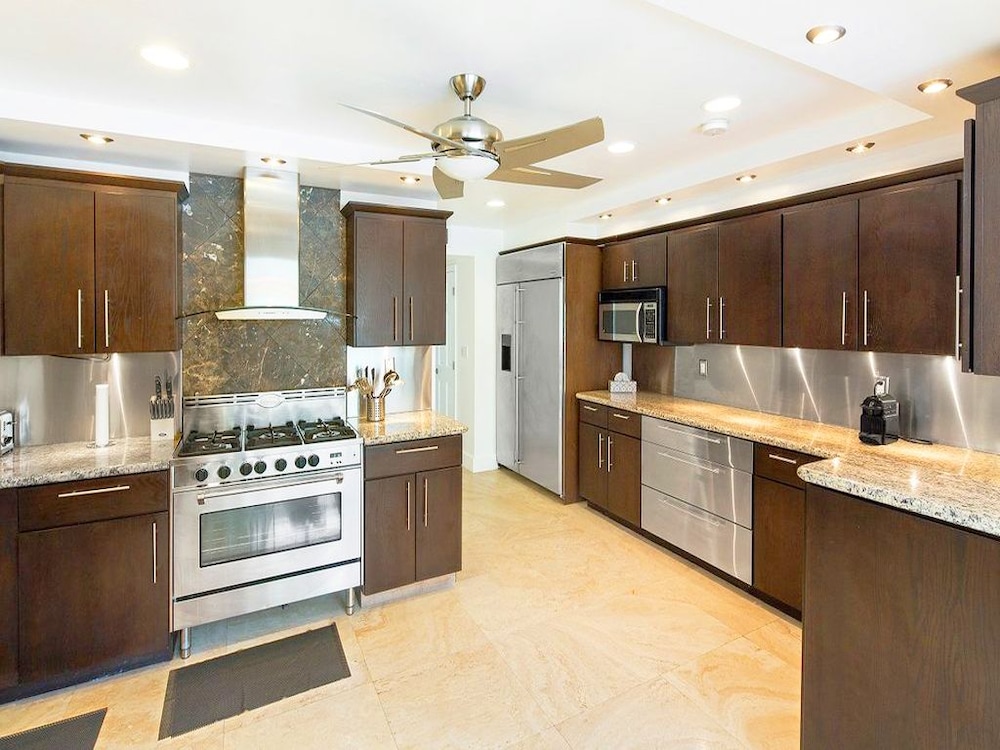 5 Bedroom Homes in Miami Beach by TMG