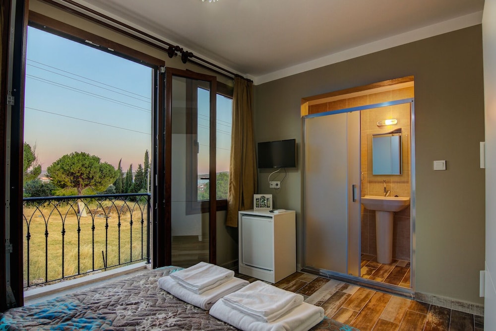 Cunda Exodus Otel - Image 19