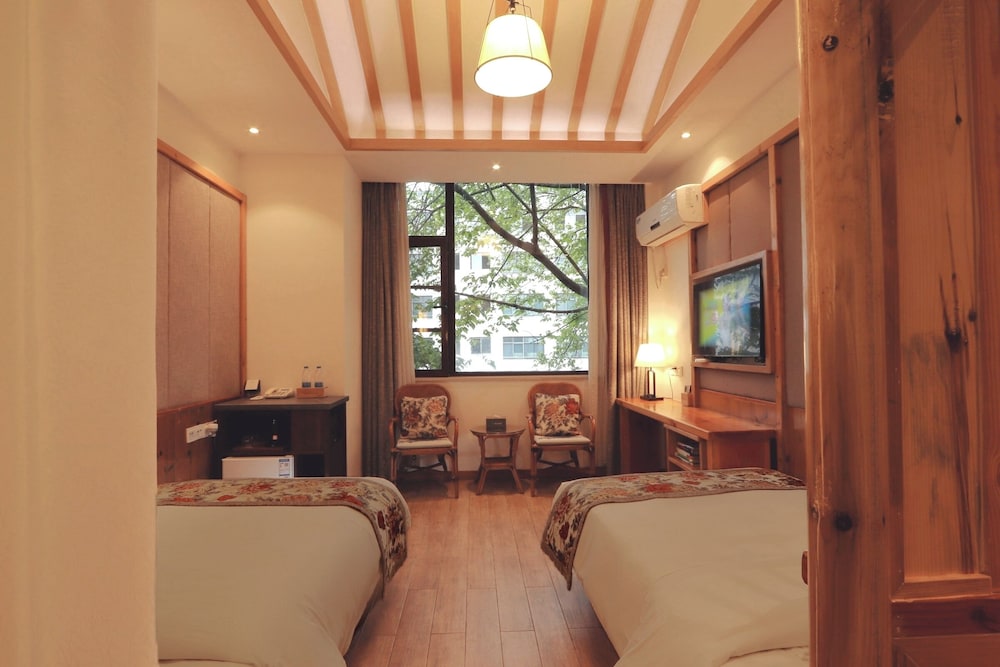Mild Spring Boutique Hotel