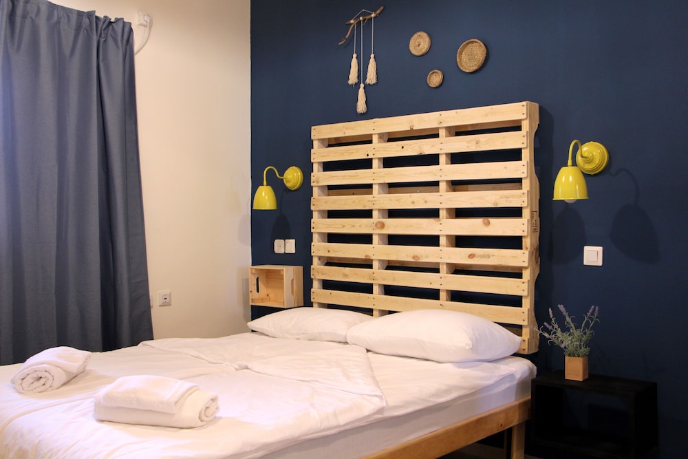 Kibbutz Kfar Masaryk Country Lodging