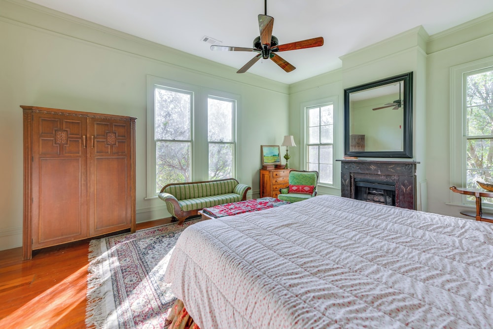 Ornate Victorian Home w/ Courtyard & Fire Pit!