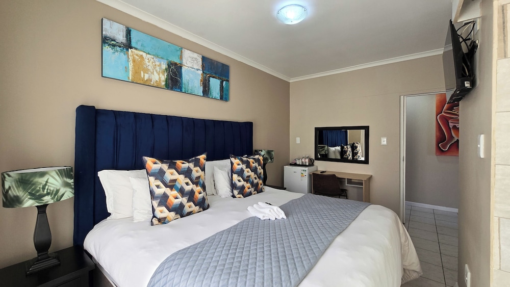 Sunset Events and Accommodation