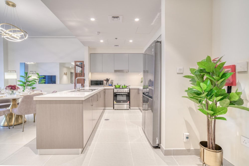 City Living at Its Best Near Burj Khalifa