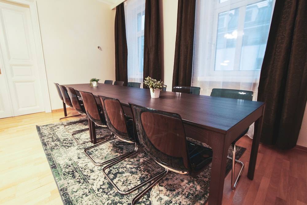 meeting & event spaces