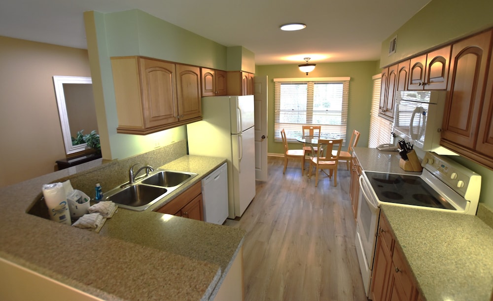 3 Bedrooms at Brigantine Quarters 214