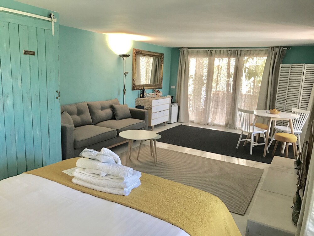Marbella Vacations - Jardines De La Reina Boutique BB - Property Image 37