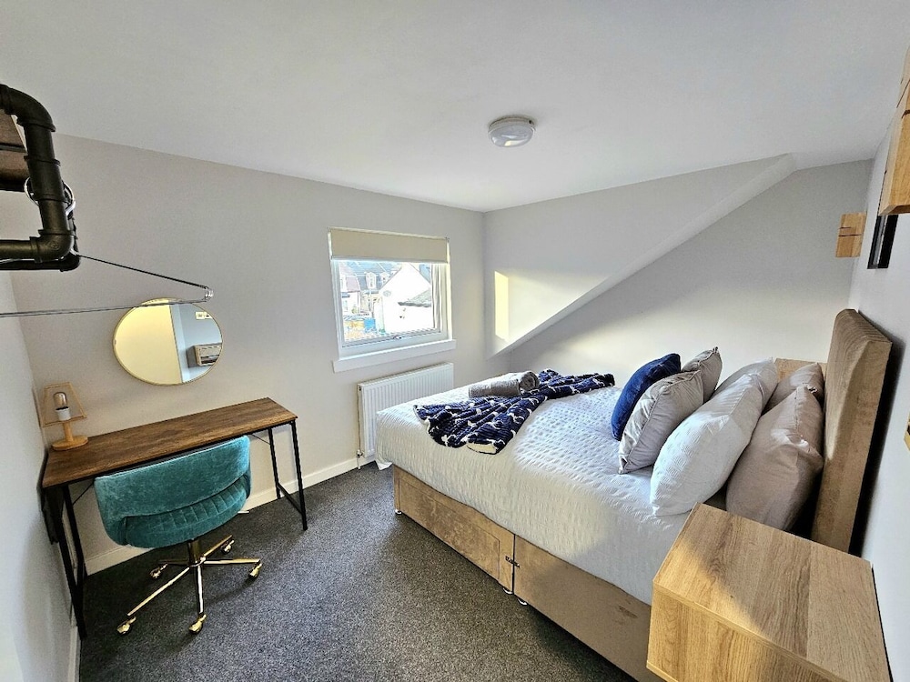 Warm & Cosy Home in Glasgow