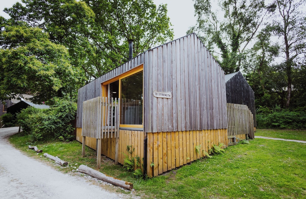 Lodge 16