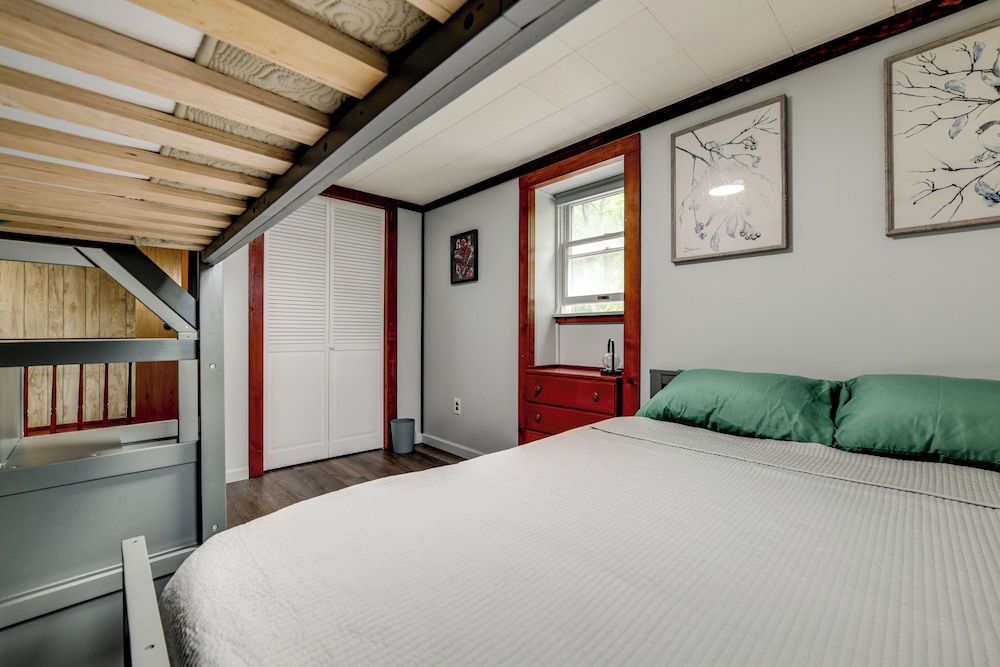 Riverfront Retreat w/ Near Boat Launch in Nineveh!