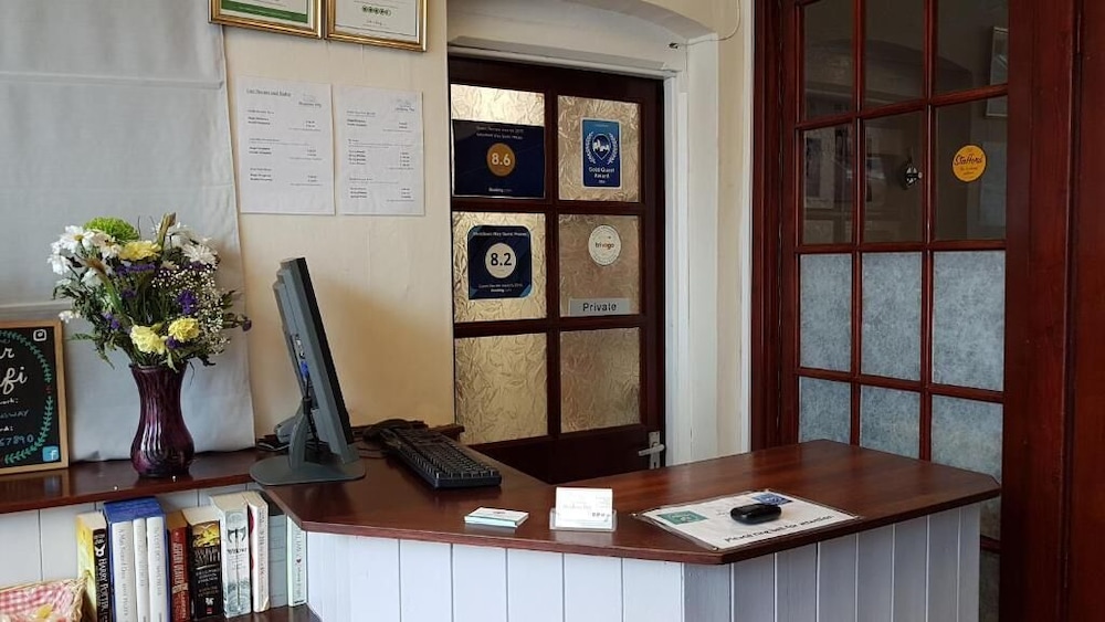 Meadows Way Guest House